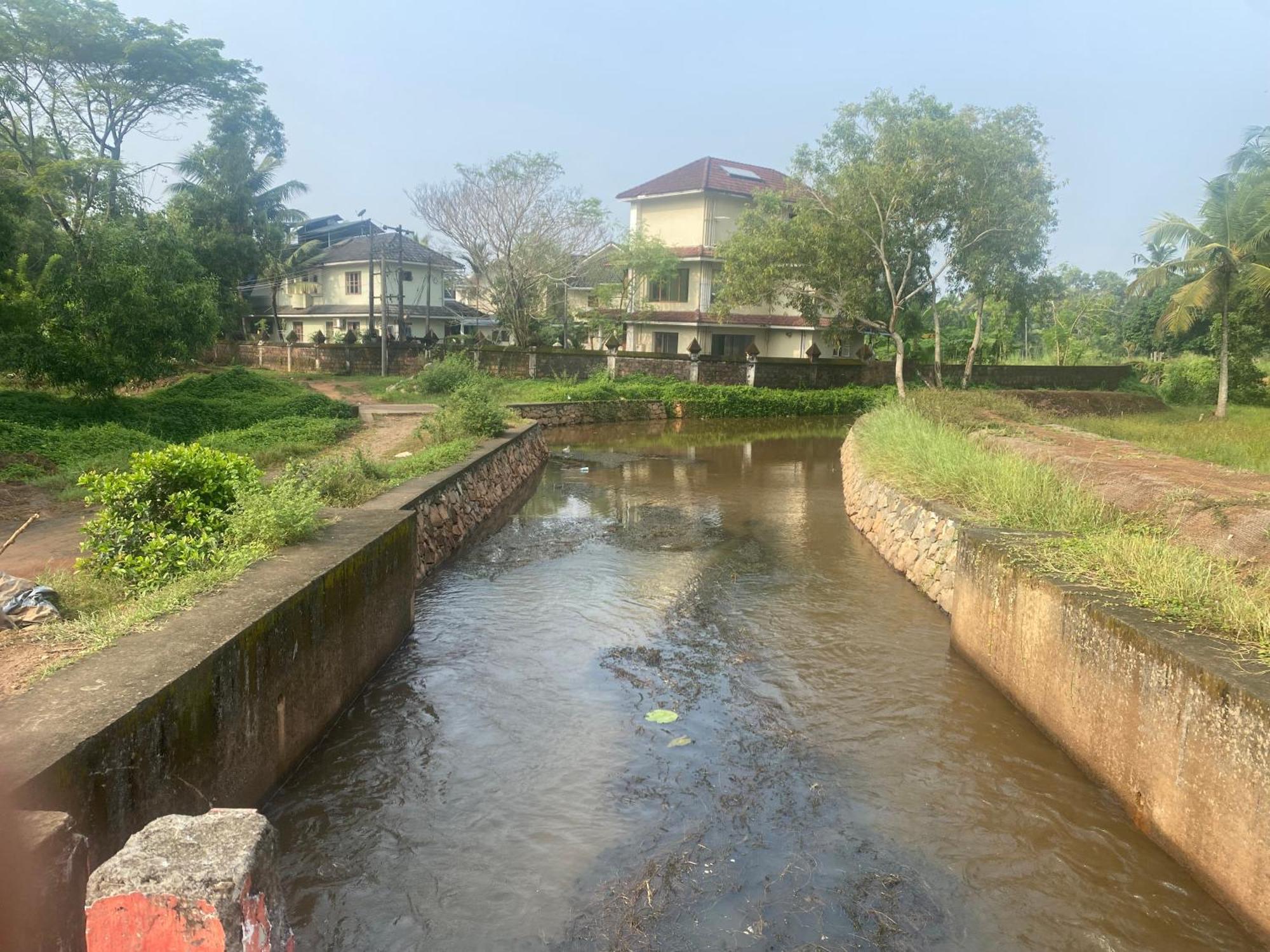 "Radhas" 4Br Villa In Gated Spring Field Community, 坎努尔 外观 照片