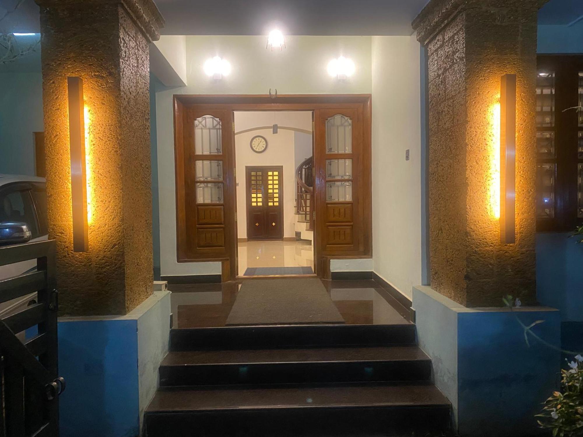 "Radhas" 4Br Villa In Gated Spring Field Community, 坎努尔 外观 照片