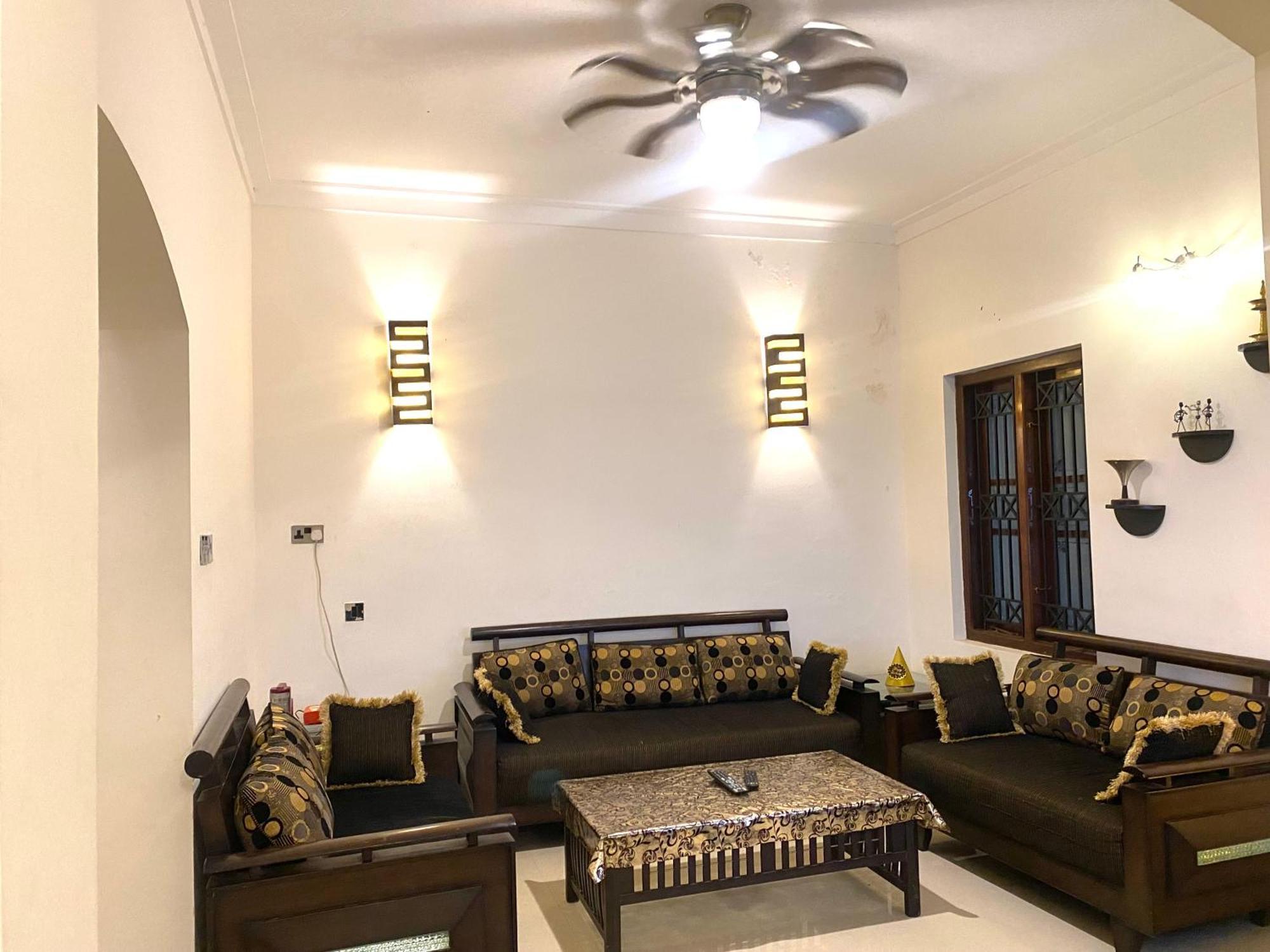 "Radhas" 4Br Villa In Gated Spring Field Community, 坎努尔 外观 照片